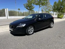 Negro Usado 2018 Volvo V40 Momentum Familiar | 13.900 € (Precio justo)