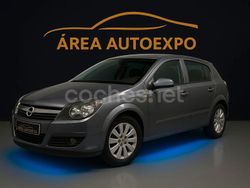 Gris / plata Usado 2005 Opel Astra Elegance Berlina | 6500 € (Caro)