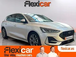 Gris / plata Usado 2023 Ford Focus ST-Line Familiar | 19.990 € (Un poco caro)