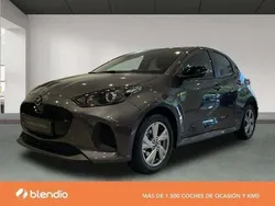 Gris Nuevo 2025 Mazda 2 Exclusive-Line | 25.500 € (Un poco caro)