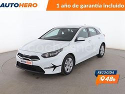 Blanco Usado 2023 Kia Ceed Berlina | 17.299 € (Precio justo)