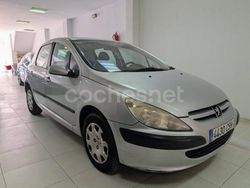 Gris / plata Usado 2004 Peugeot 307 Berlina | 3500 € (Un poco caro)