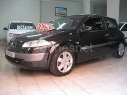 Negro Usado 2005 Renault Mégane II Authentique Berlina | 3300 € (Precio justo)