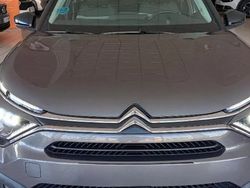 Pintura gris platinium Usado 2022 Citroën C4 Feel Berlina | 15.380 € (Precio justo)
