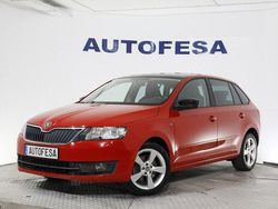 Rojo Usado 2014 Skoda Rapid Style Berlina | 10.550 €