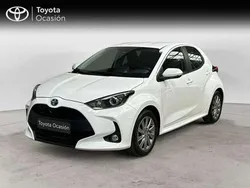 Blanco Usado 2024 Toyota Yaris Hybrid Active Berlina | 21.750 € (Precio justo)