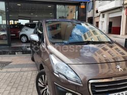 Marrón Usado 2012 Peugeot 3008 Access Berlina | 5990 € (Buen precio)
