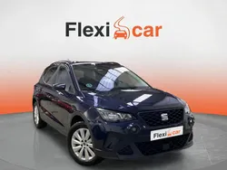 Azul Usado 2022 Seat Arona Reference SUV | 13.590 € (Precio justo)