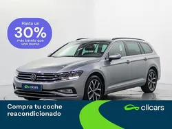 Gris Usado 2022 VW Passat Executive Familiar | 20.990 € (Precio justo)
