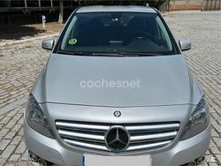 Gris / plata Usado 2014 Mercedes B180 Monovolumen | 16.800 € (Un poco caro)