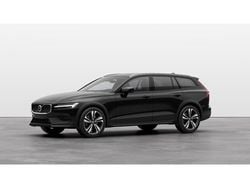Negro Usado 2023 Volvo V60 CC Core Familiar | 53.900 €