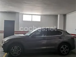 Gris / plata Usado 2019 Alfa Romeo Stelvio Executive SUV | 29.000 € (Precio justo)