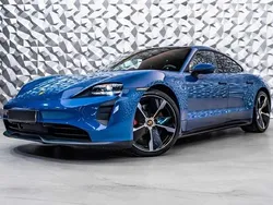 Azul Usado 2023 Porsche Taycan GTS Sport Turismo Berlina | 112.000 €