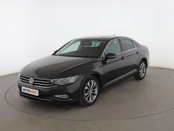 Gris Usado 2019 VW Passat Business Berlina | 19.099 € (Un poco caro)