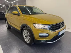 Amarillo Usado 2022 VW T-Roc Advance SUV | 26.500 € (Un poco caro)