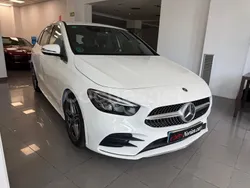 Granate Usado 2019 Mercedes B180 Monovolumen | 23.499 € (Precio justo)