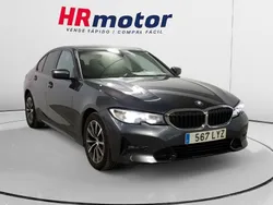 Gris Usado 2022 BMW 320e Shadowline Berlina | 32.940 € (Precio justo)