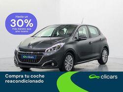 Gris Usado 2019 Peugeot 208 Signature Sky Utilitario | 9390 € (Precio justo)