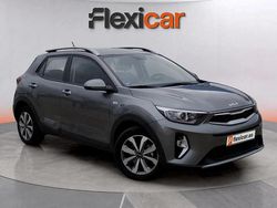 Gris Usado 2023 Kia Stonic SUV | 13.990 € (Buen precio)