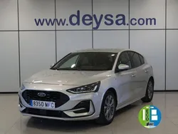 Gris Usado 2023 Ford Focus ST-Line Berlina | 21.490 € (Precio justo)