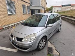 Gris / plata Usado 2007 Renault Scénic II Dynamique Monovolumen | 3400 € (Precio justo)