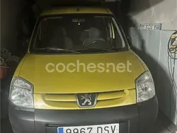 Amarillo Usado 2009 Peugeot Partner Tepee Monovolumen | 3800 €