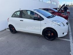Blanco Usado 2008 Toyota Yaris Berlina | 5500 € (Precio justo)