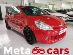 Rojo Usado 2008 Renault Clio II Berlina | 5490 € (Caro)