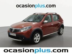 Rojo Usado 2012 Dacia Sandero Stepway Utilitario | 6490 € (Precio justo)