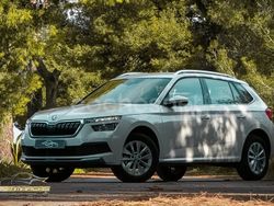 Blanco Usado 2023 Skoda Kamiq Ambition SUV | 22.000 € (Un poco caro)