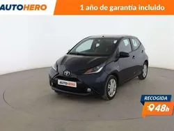 Azul Usado 2016 Toyota Aygo X-play Utilitario | 10.499 € (Precio justo)