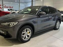 Gris Usado 2019 Alfa Romeo Stelvio Executive SUV | 24.990 € (Precio justo)