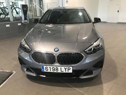 Gris / plata Usado 2022 BMW 218 Comfort Edition Coupe | 26.890 € (Precio justo)