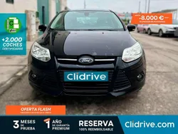 Negro Usado 2012 Ford Focus Trend Utilitario | 7690 € (Precio justo)