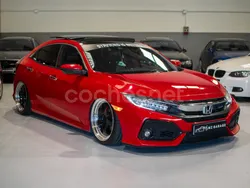 Rojo Usado 2018 Honda Civic Sport Berlina | 25.990 € (Un poco caro)