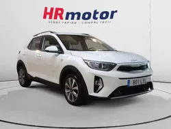 Blanco Usado 2022 Kia Stonic SUV | 14.290 € (Precio justo)
