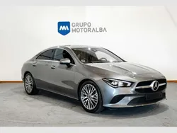 Gris / plata Usado 2019 Mercedes CLA180 Berlina | 27.990 € (Precio justo)