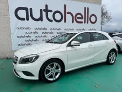 Blanco Usado 2014 Mercedes A180 Urban Berlina | 10.990 € (Precio justo)