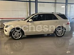 Blanco Usado 2013 Mercedes ML350 Edition 1 SUV | 25.500 € (Un poco caro)