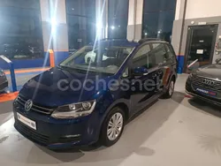 Azul Usado 2018 VW Sharan Advance Monovolumen | 21.000 € (Buen precio)