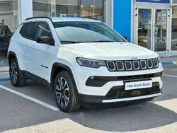 Blanco Usado 2022 Jeep Compass Limited SUV | 23.970 € (Caro)