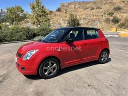 Rojo Usado 2006 Suzuki Swift GLX Berlina | 3600 € (Un poco caro)