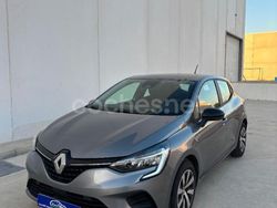 Gris / plata Usado 2023 Renault Clio V Equilibre Berlina | 15.990 € (Precio justo)