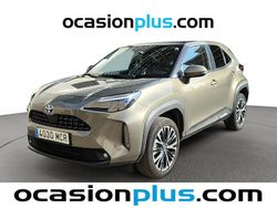 Marrón Usado 2022 Toyota Yaris Hybrid Plus SUV | 23.173 € (Caro)