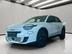 Blanco Usado 2024 Fiat 600 Red SUV | 26.000 € (Buen precio)