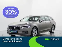 Gris / plata Usado 2021 Volvo V90 Momentum Familiar | 28.490 € (Precio justo)