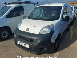 Blanco Usado 2017 Fiat Fiorino Monovolumen | 5980 € (Buen precio)