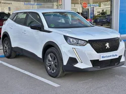 Blanco Usado 2022 Peugeot 2008 Active SUV | 20.970 €