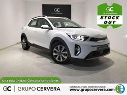 Blanco Usado 2024 Kia Stonic SUV | 16.990 € (Precio justo)