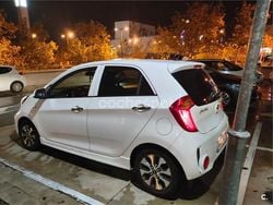 Blanco Usado 2016 Kia Picanto Utilitario | 7950 € (Precio justo)